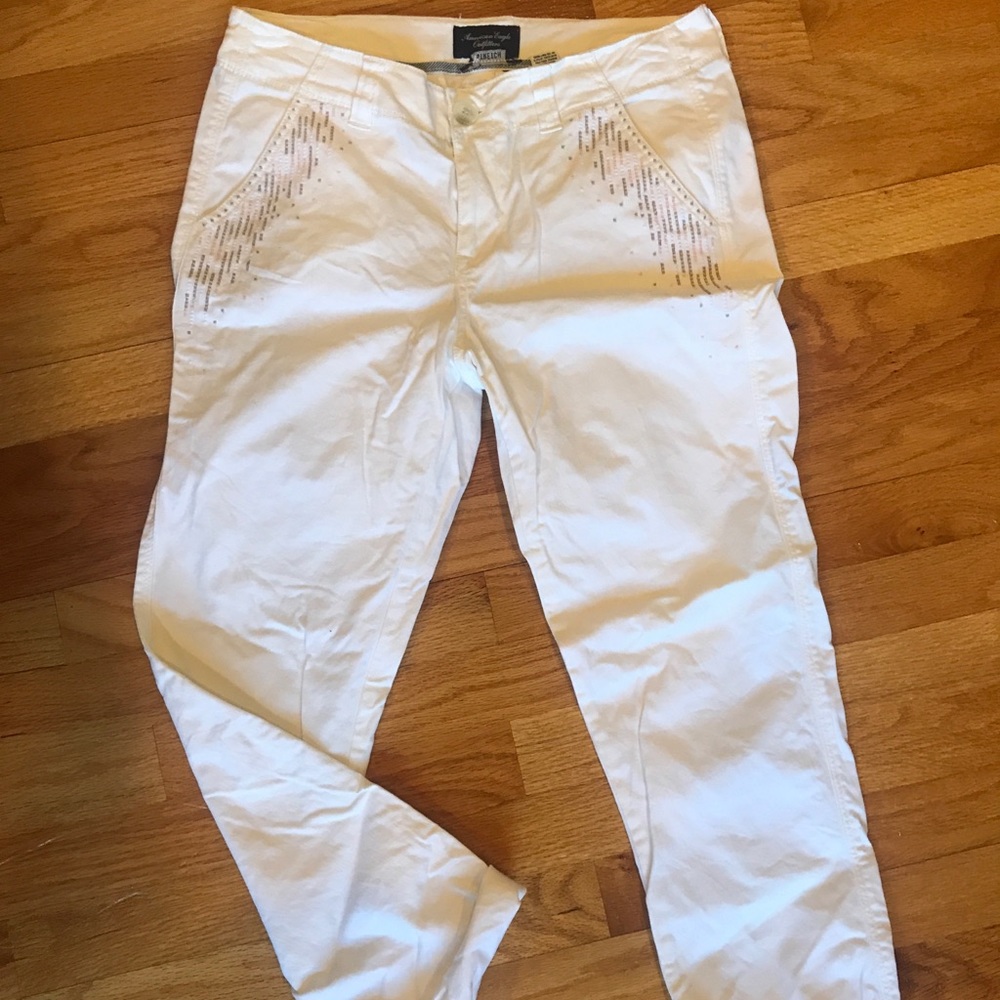 AE White Pants